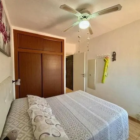 La Paloma Apartment *